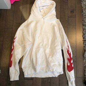 Brandy Melville sweatshirt